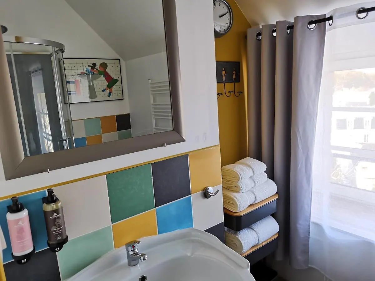 La Recreation - Chambres Et Appartements Chatelaudren Guest house