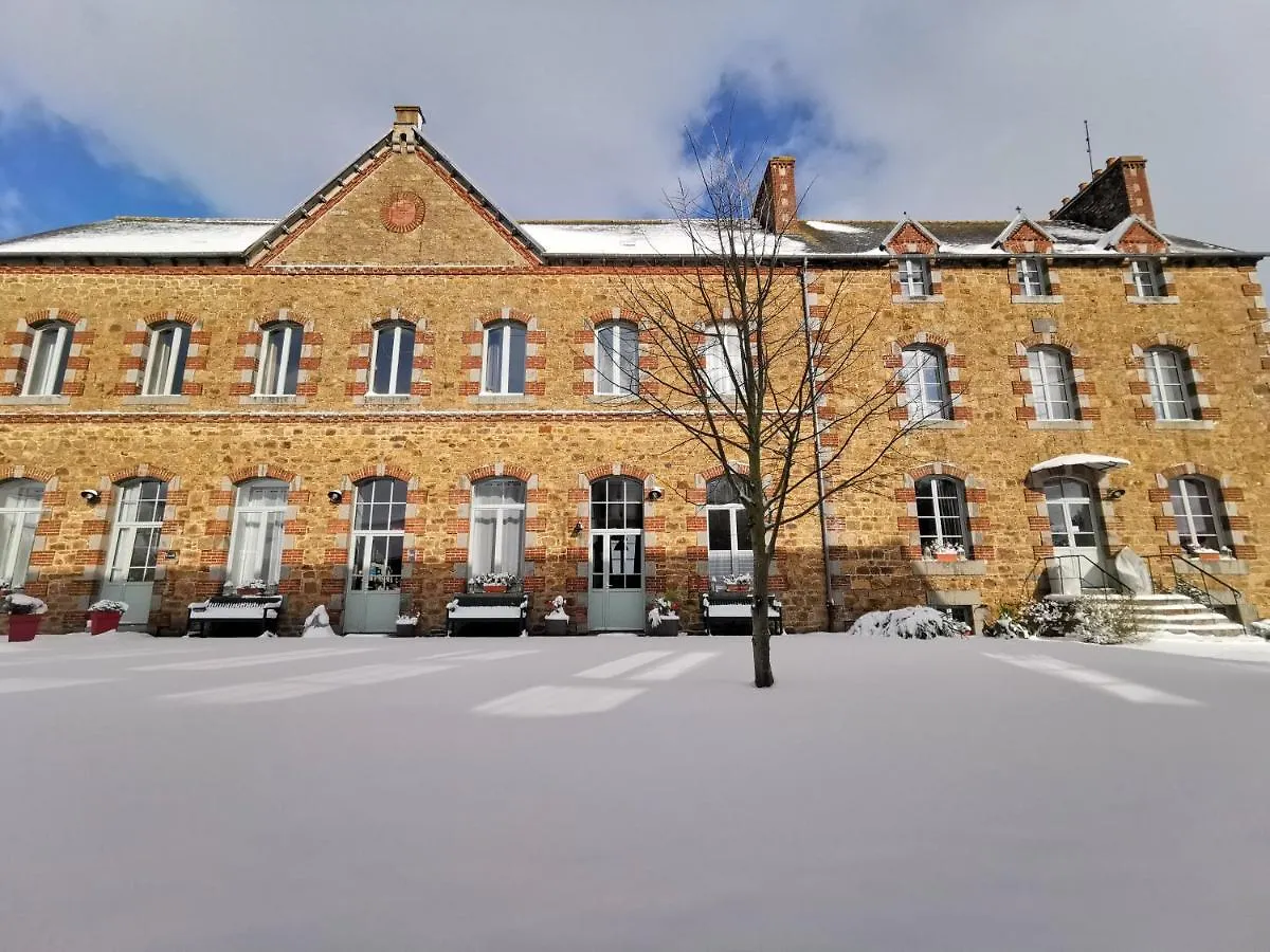 La Recreation - Chambres Et Appartements Chatelaudren 0*,  France